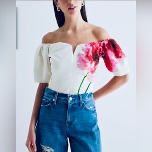 NWT Express top sz small